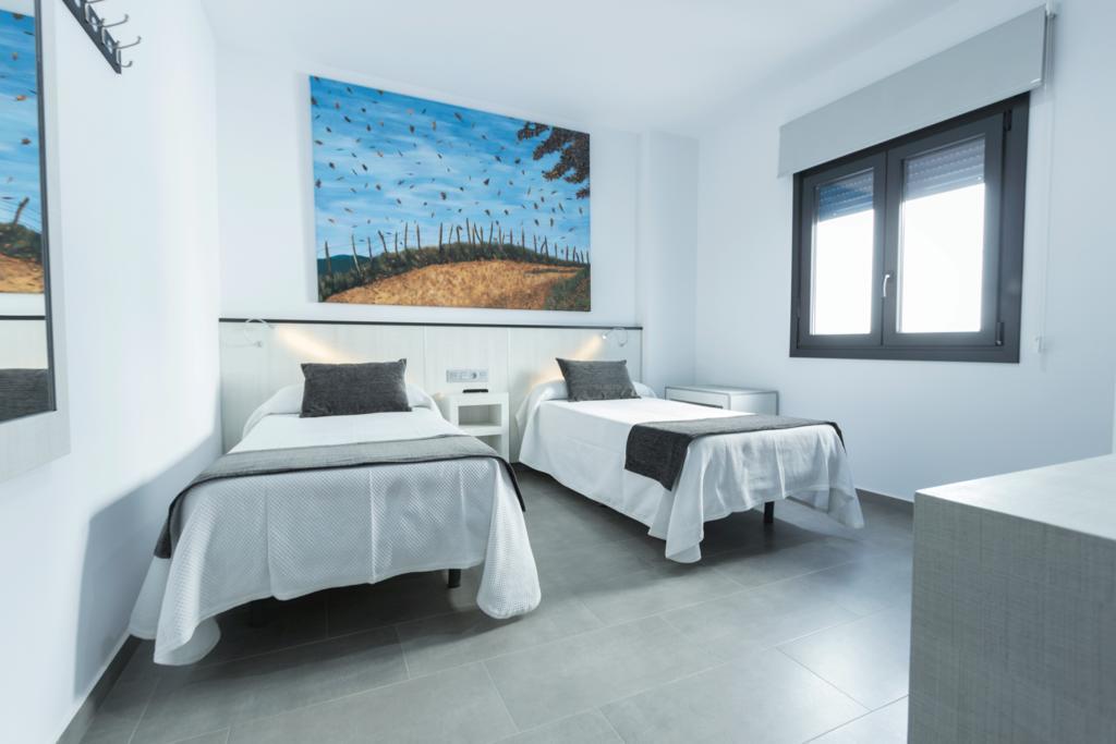 Hostal El Yunque Кониль-де-ла-Фронтера Номер фото