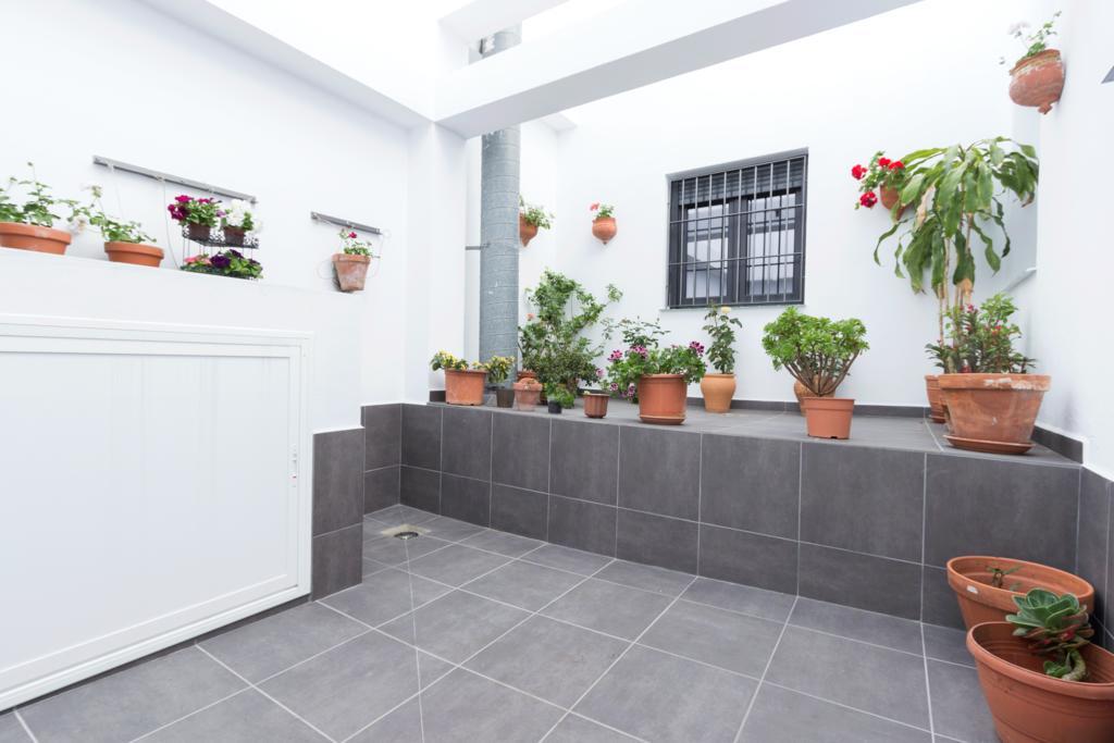 Hostal El Yunque Кониль-де-ла-Фронтера Экстерьер фото